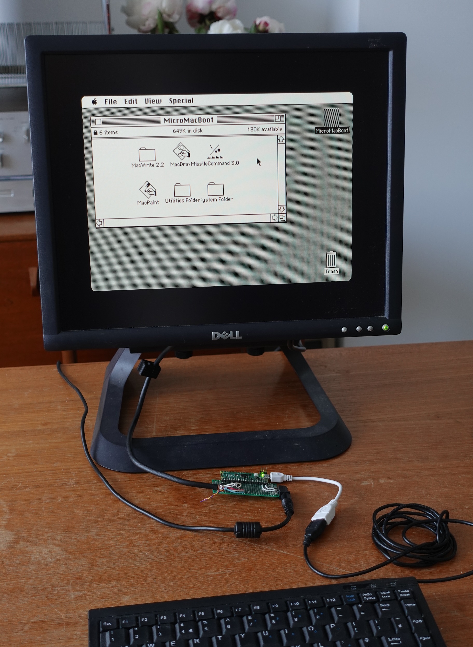 The Pico MicroMac workstation